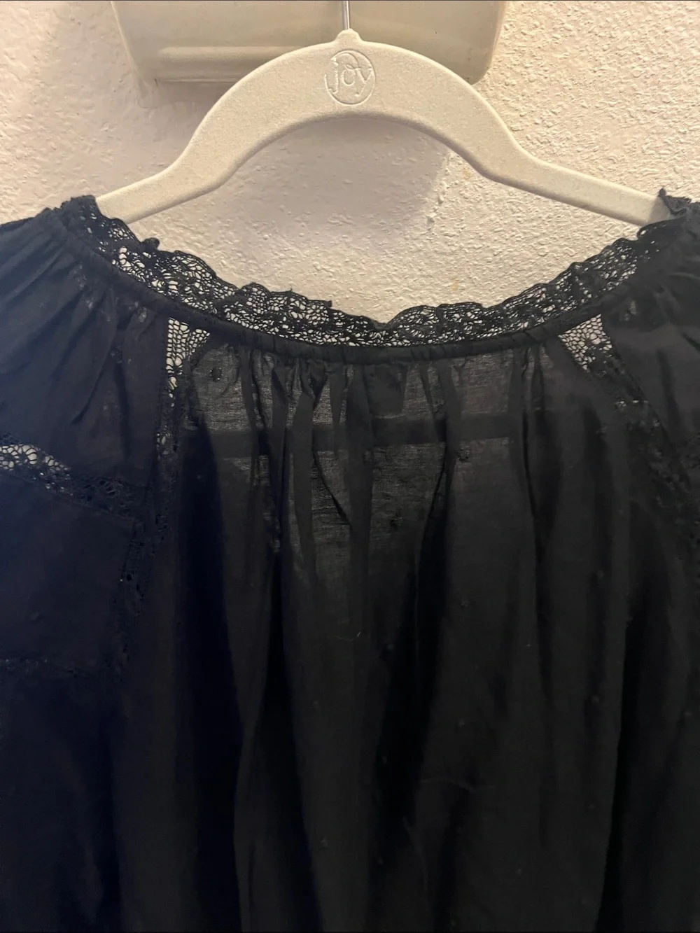 Old Navy Black Lace-Trim Peasant Tunic with Tassel - Picture 6 of 7